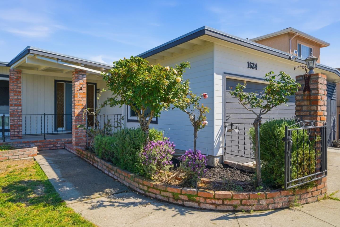 Detail Gallery Image 33 of 55 For 1624 Lodi Ave, San Mateo,  CA 94401 - 3 Beds | 2 Baths