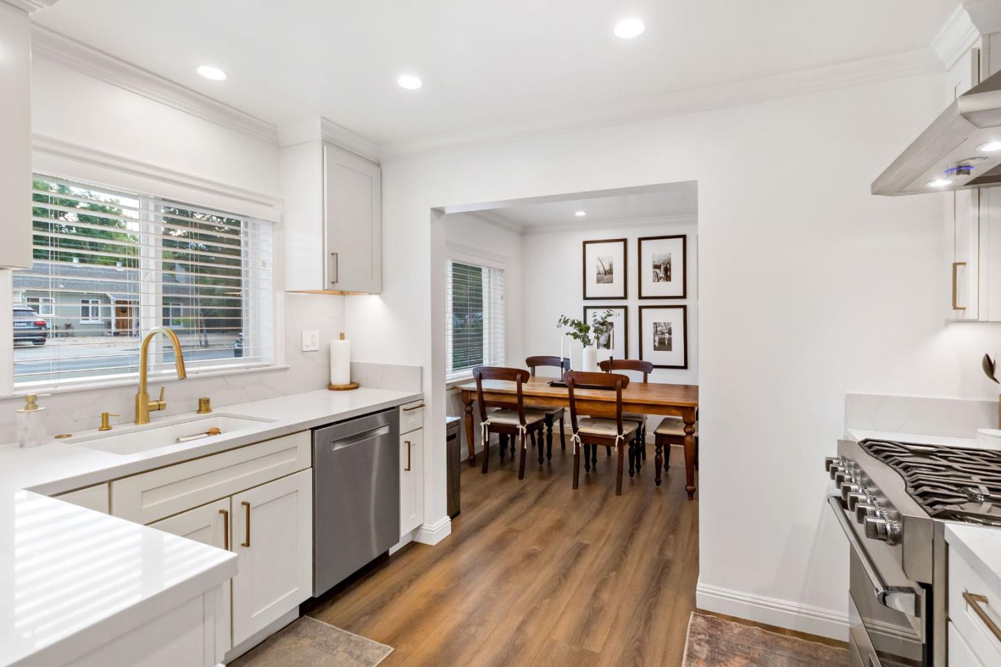 Detail Gallery Image 15 of 42 For 432 Oak Ridge Dr, Redwood City,  CA 94062 - 2 Beds | 2 Baths