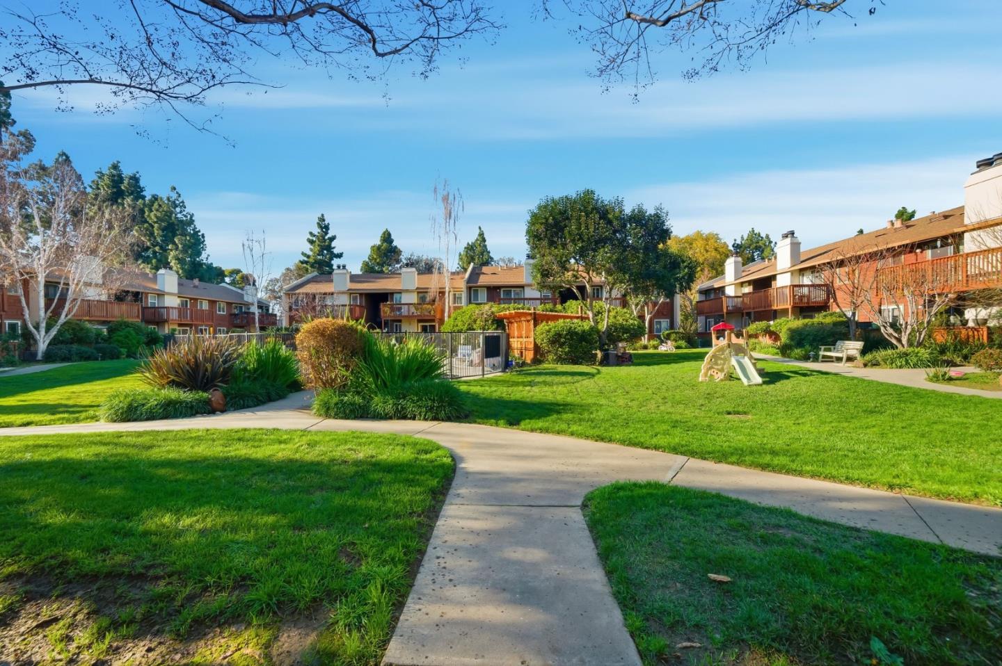 Detail Gallery Image 29 of 34 For 3463 Pennsylvania Cmn, Fremont,  CA 94536 - 2 Beds | 2 Baths