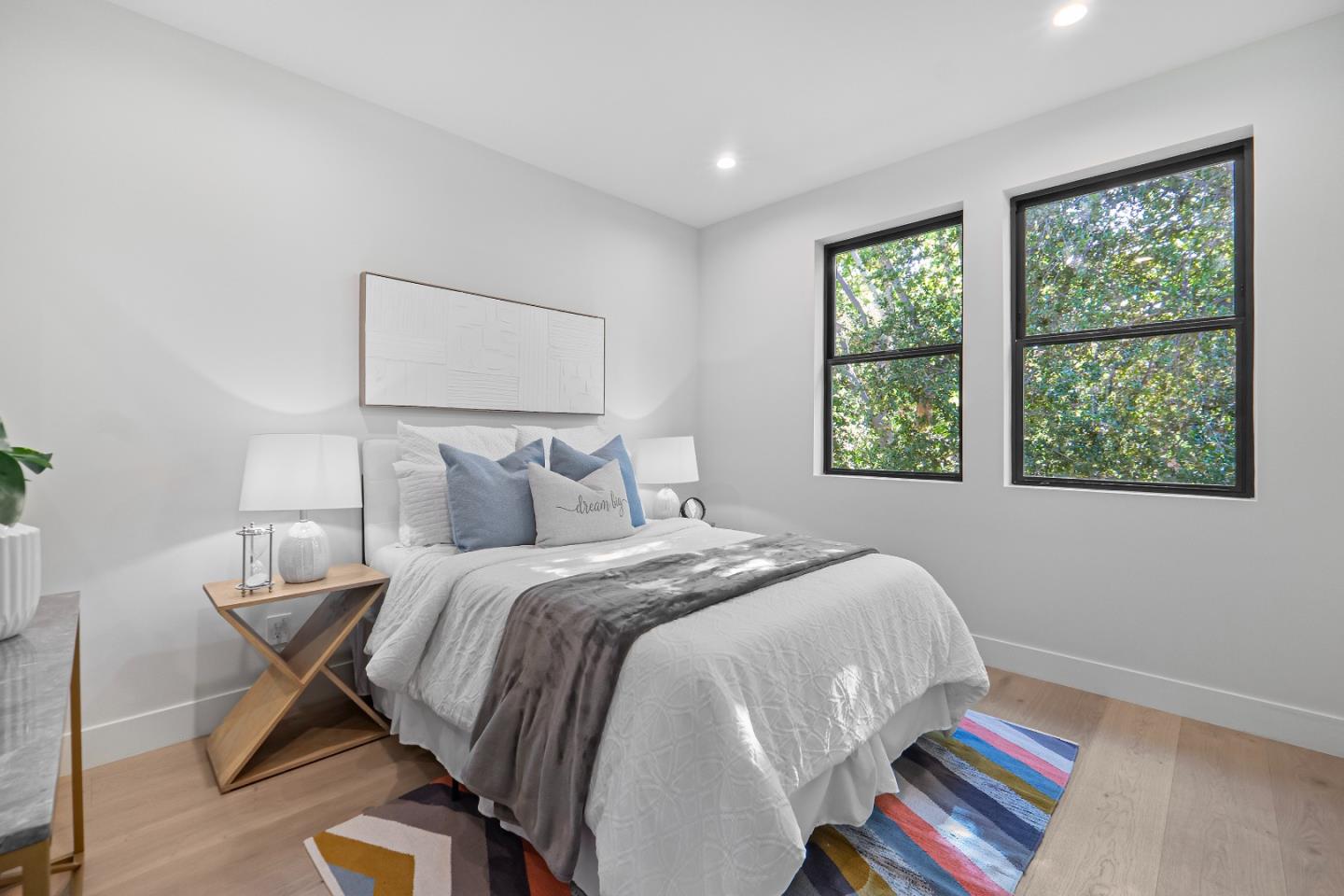 Detail Gallery Image 22 of 28 For 767 Cuesta Dr, Mountain View,  CA 94040 - 5 Beds | 4/1 Baths