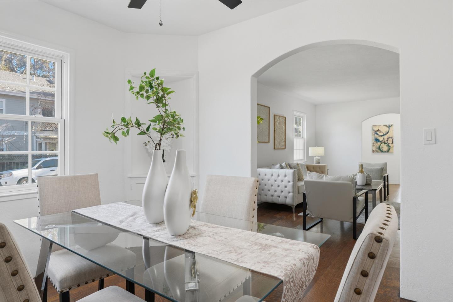 Detail Gallery Image 14 of 42 For 2055 Oakwood Dr, East Palo Alto,  CA 94303 - 2 Beds | 1 Baths