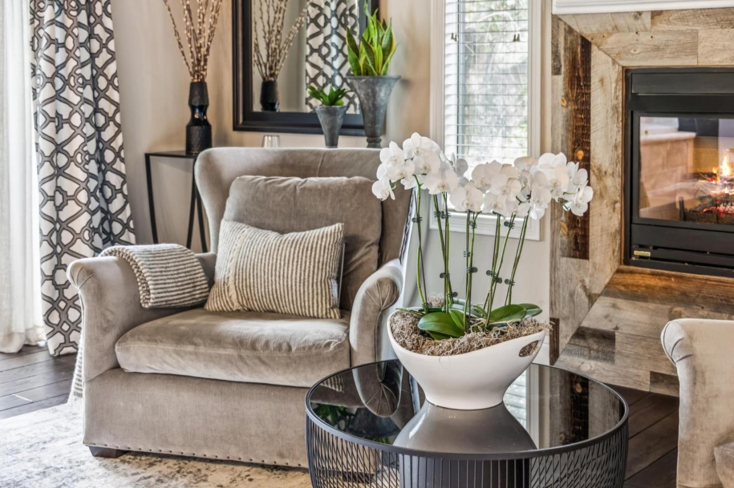 Detail Gallery Image 29 of 43 For 61 Oak Haven Way, Woodside,  CA 94062 - 4 Beds | 3/1 Baths