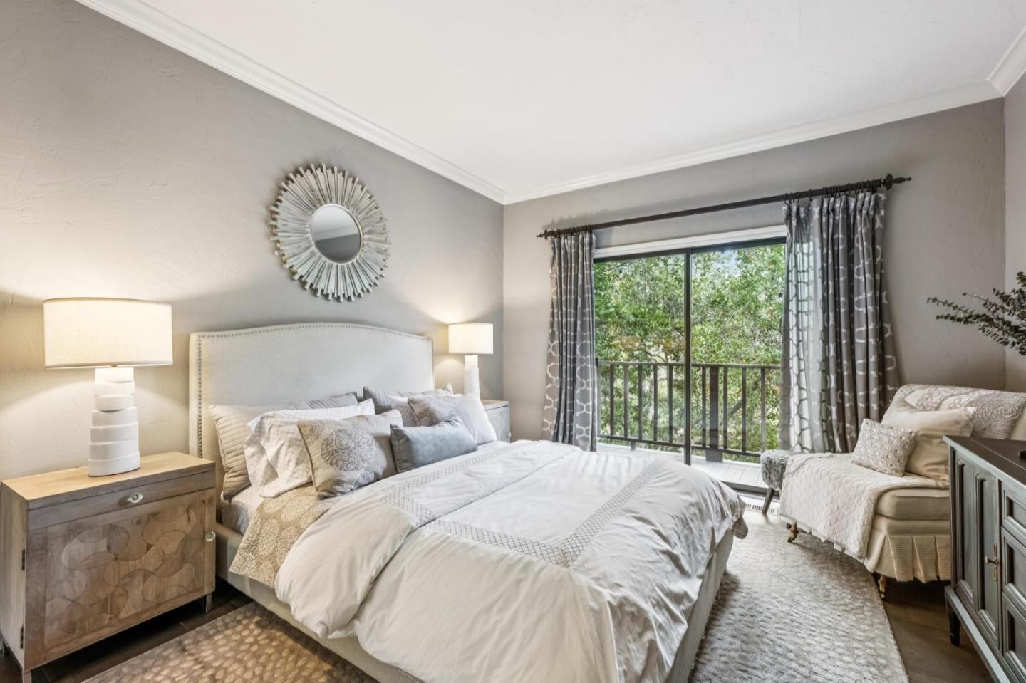 Detail Gallery Image 34 of 43 For 61 Oak Haven Way, Woodside,  CA 94062 - 4 Beds | 3/1 Baths