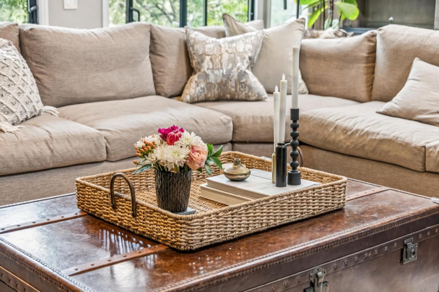 Detail Gallery Image 7 of 43 For 61 Oak Haven Way, Woodside,  CA 94062 - 4 Beds | 3/1 Baths