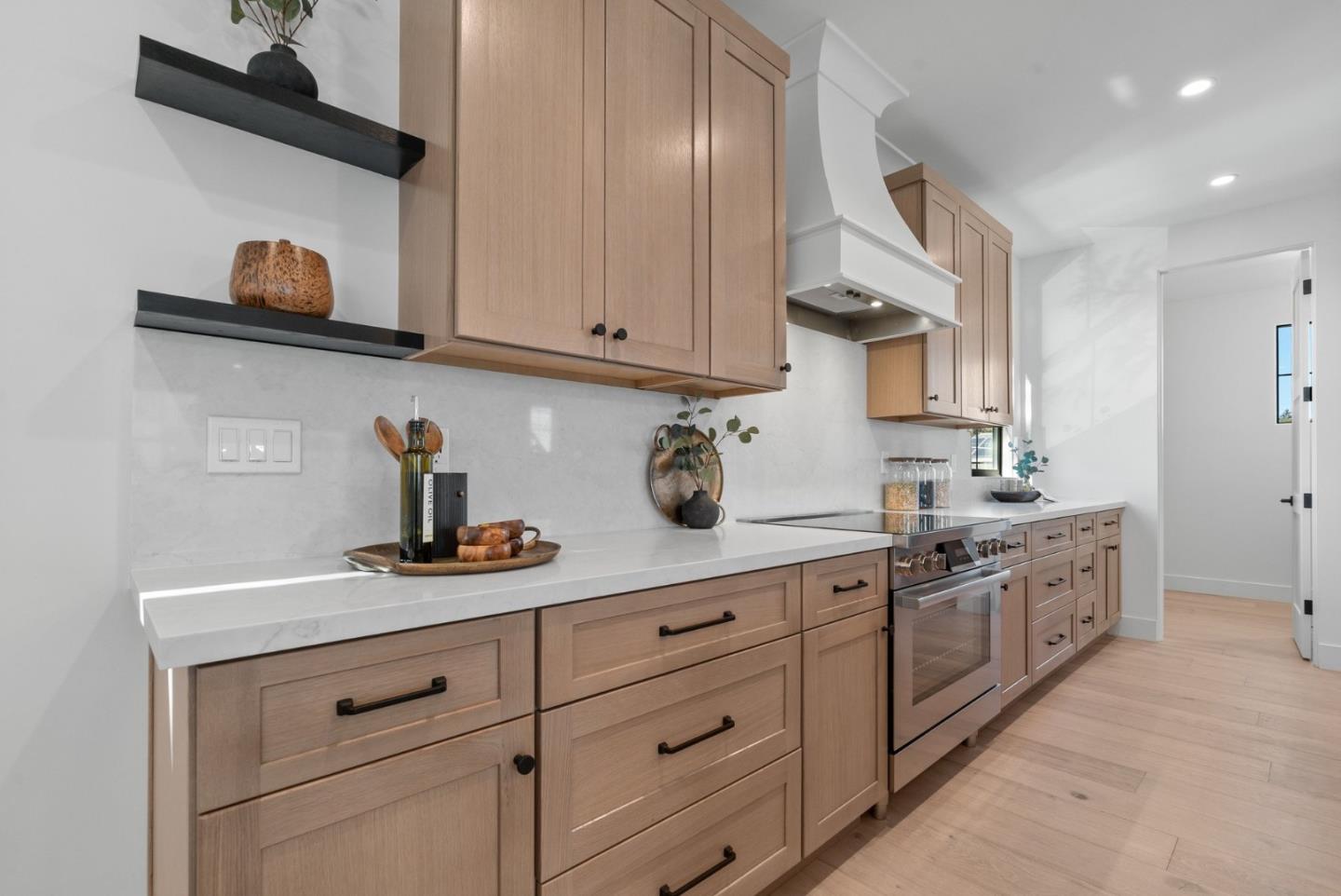 Detail Gallery Image 19 of 58 For 44 Sunnyside Ave, Campbell,  CA 95008 - 4 Beds | 3/1 Baths