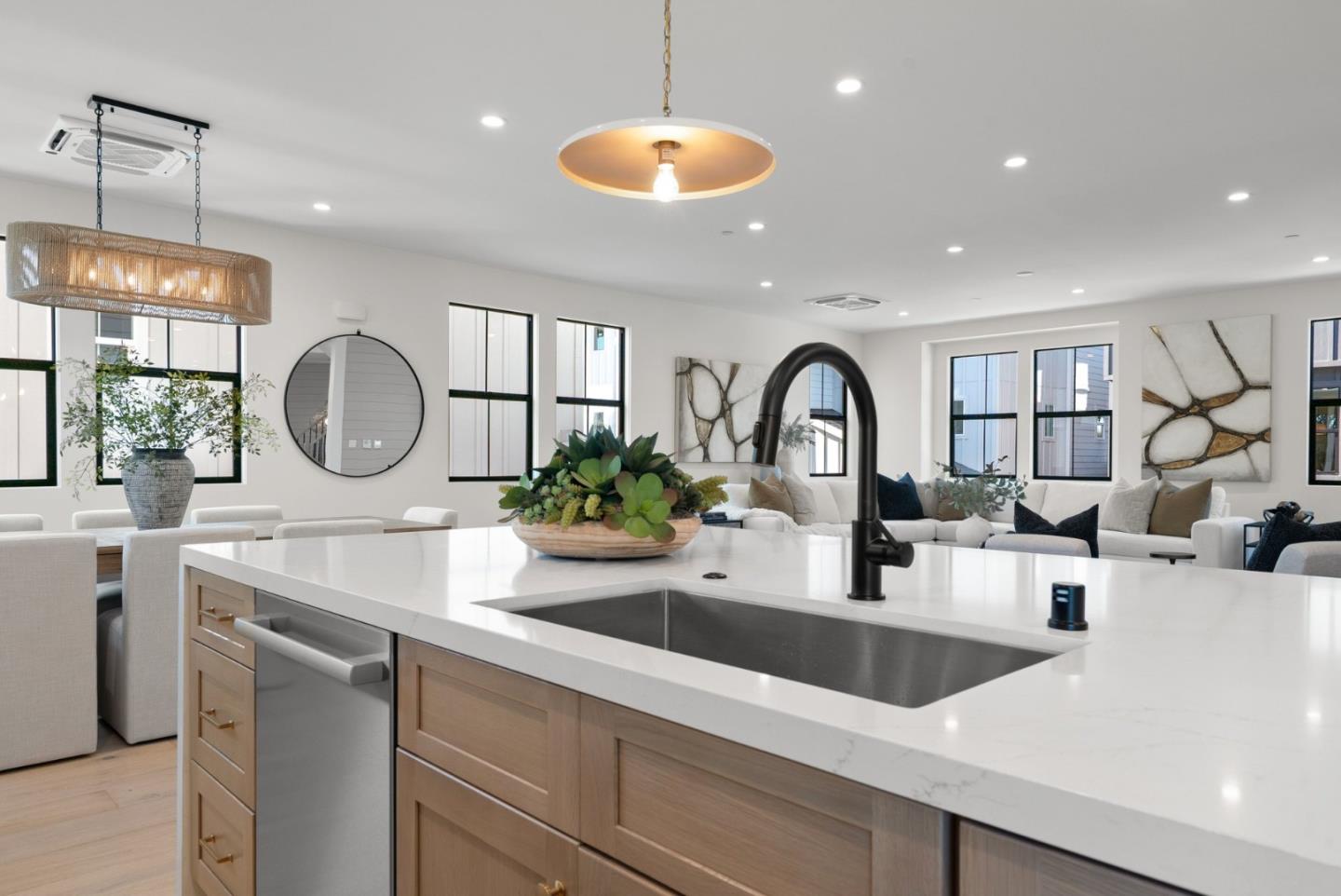 Detail Gallery Image 25 of 62 For 56 Sunnyside Ave, Campbell,  CA 95008 - 4 Beds | 3/1 Baths