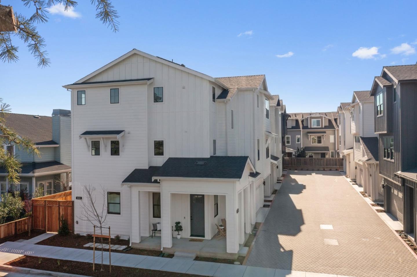 Detail Gallery Image 3 of 62 For 56 Sunnyside Ave, Campbell,  CA 95008 - 4 Beds | 3/1 Baths