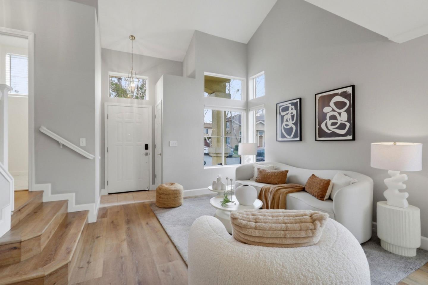 Detail Gallery Image 5 of 40 For 2997 Samaria Pl, San Jose,  CA 95111 - 4 Beds | 2/1 Baths