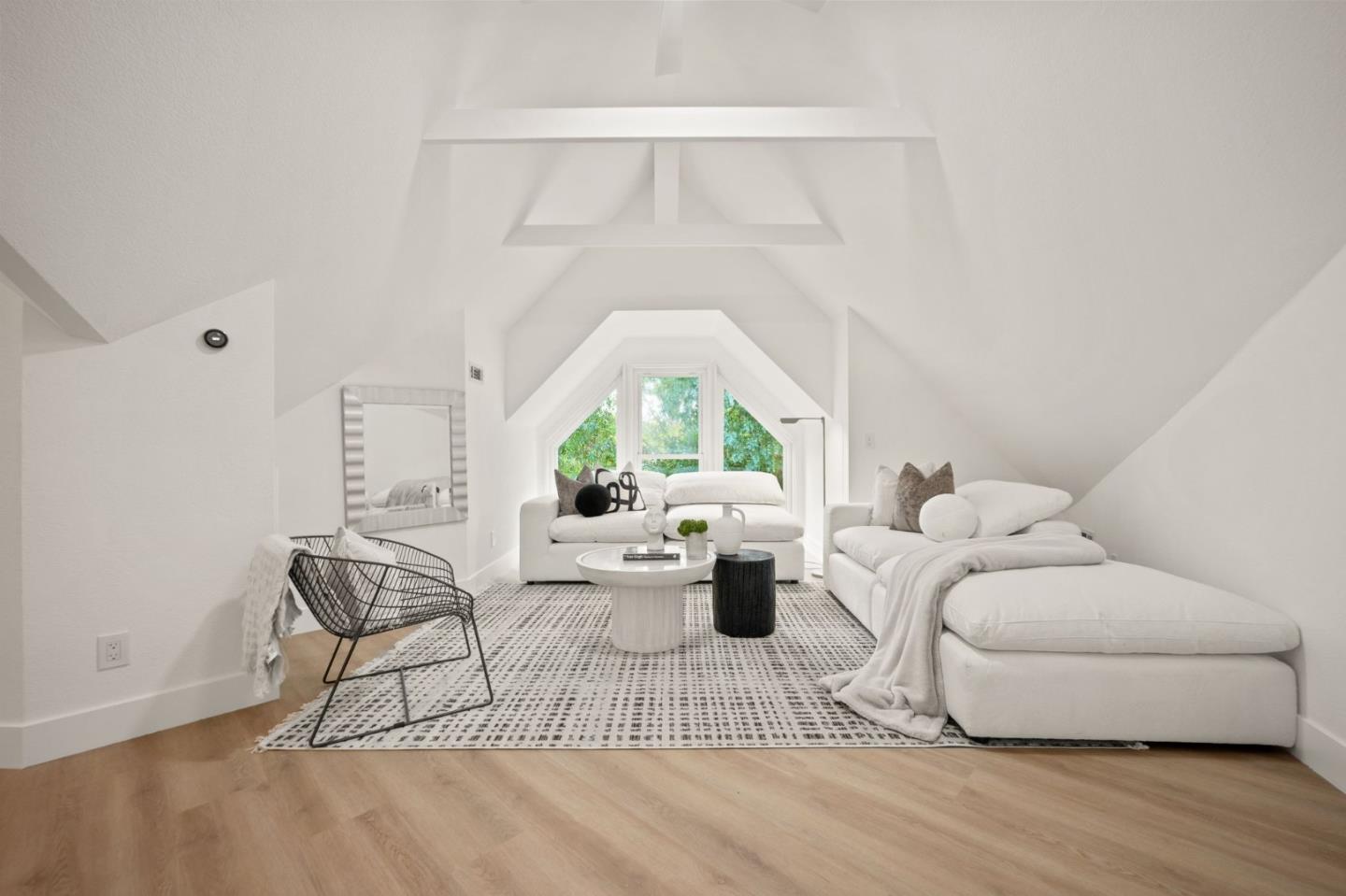 Detail Gallery Image 25 of 67 For 6607 Arlington Dr, Pleasanton,  CA 94566 - 8 Beds | 5/1 Baths