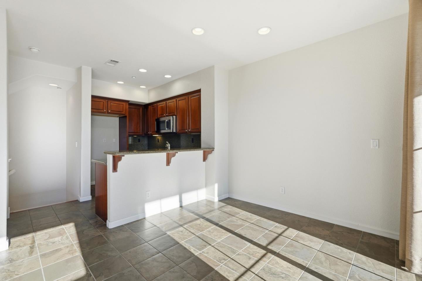 Photo #12: ML82031758 Listing: Photo #12