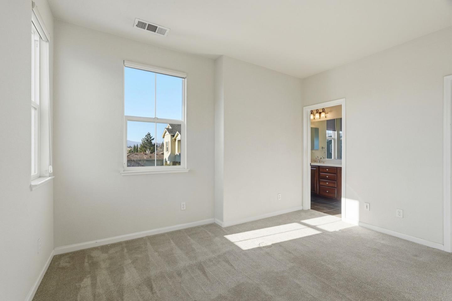 Photo #18: ML82031758 Listing: Photo #18