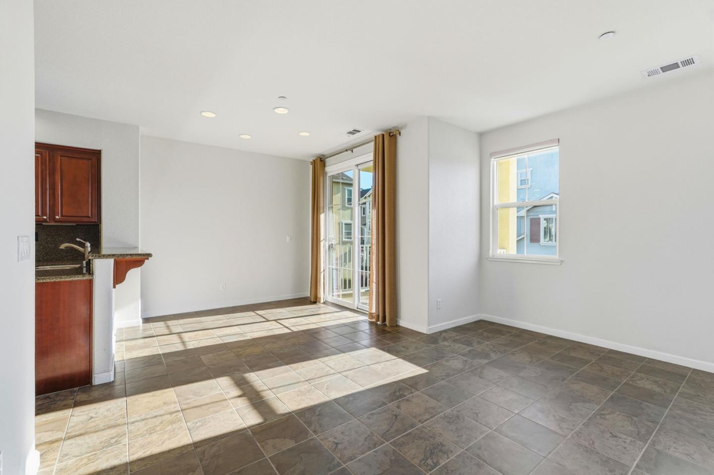 Photo #5: ML82031758 Listing: Photo #5