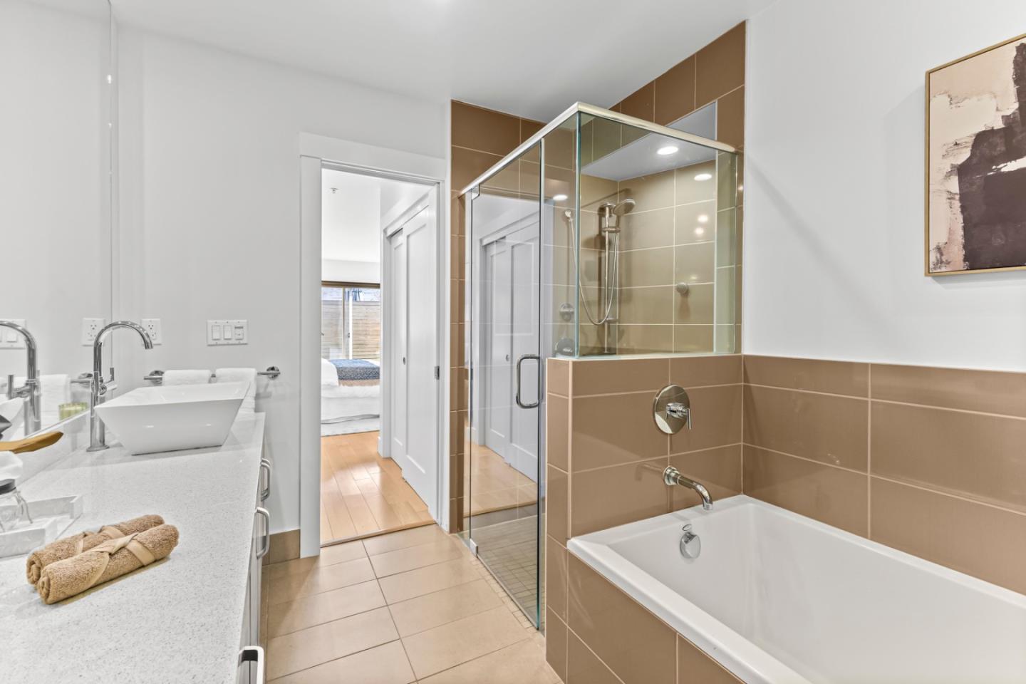 Detail Gallery Image 14 of 25 For 2417 Bryant St, San Francisco,  CA 94110 - 2 Beds | 2 Baths