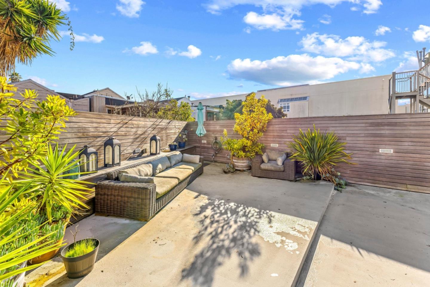 Detail Gallery Image 22 of 25 For 2417 Bryant St, San Francisco,  CA 94110 - 2 Beds | 2 Baths