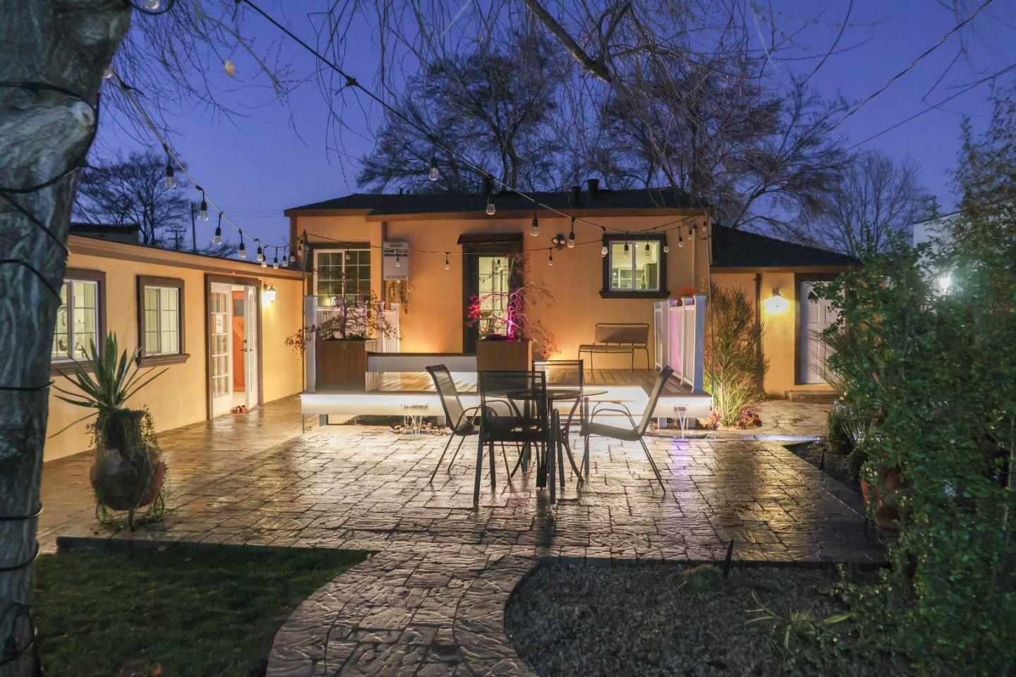 Detail Gallery Image 41 of 46 For 3024 Hoover St, Redwood City,  CA 94063 - 3 Beds | 1 Baths