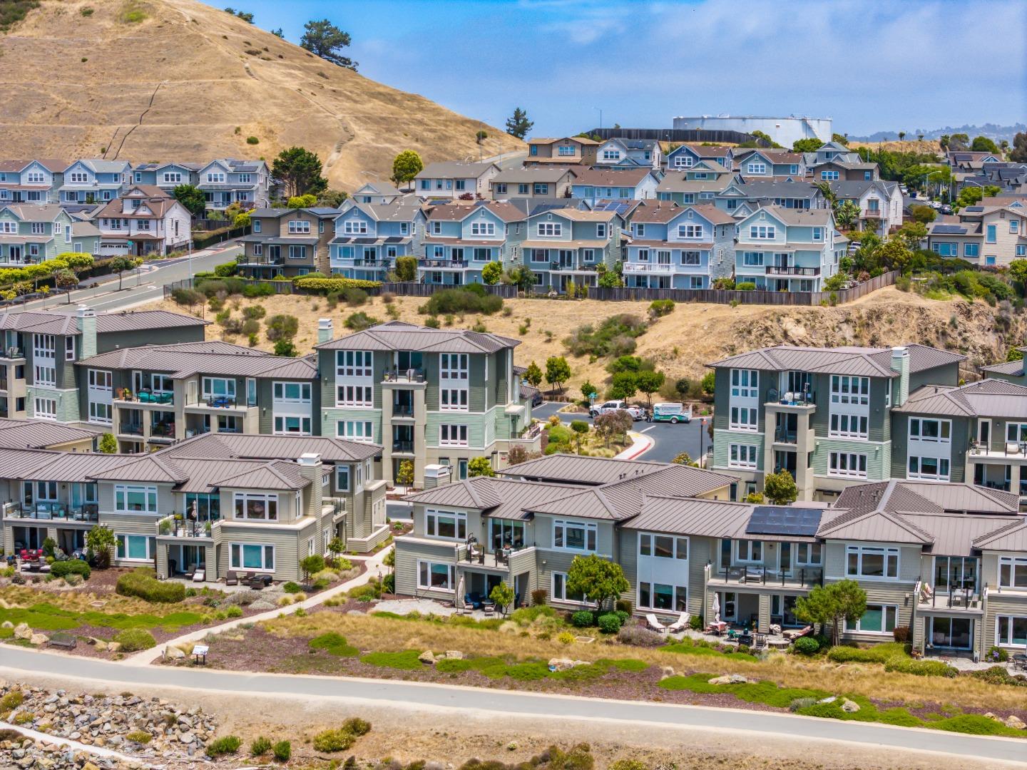 Detail Gallery Image 44 of 45 For 19 Waterline Pl, Richmond,  CA 94801 - 2 Beds | 2/1 Baths