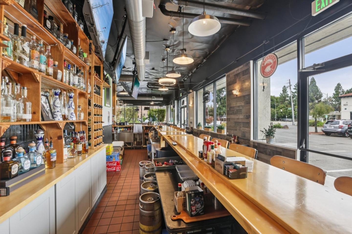 Detail Gallery Image 8 of 14 For 860 Willow St, San Jose,  CA 95125 - – Beds | – Baths