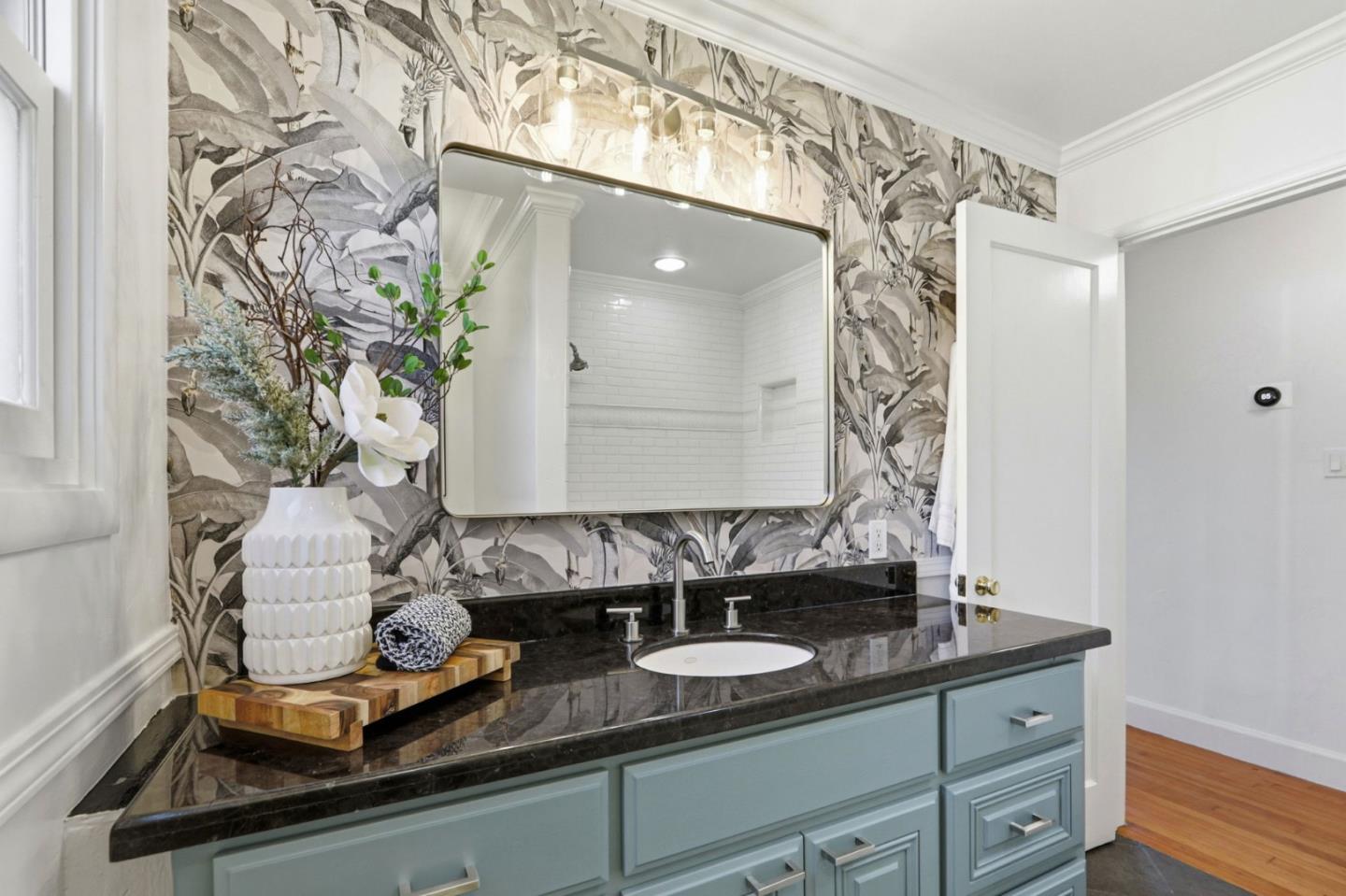 Detail Gallery Image 16 of 35 For 409 N 12th St, San Jose,  CA 95112 - 2 Beds | 1 Baths