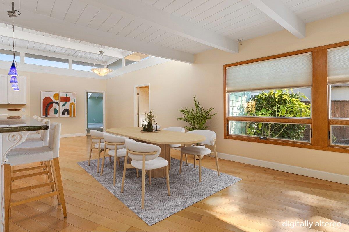 Detail Gallery Image 11 of 58 For 511 Cliff Dr, Aptos,  CA 95003 - 3 Beds | 3 Baths