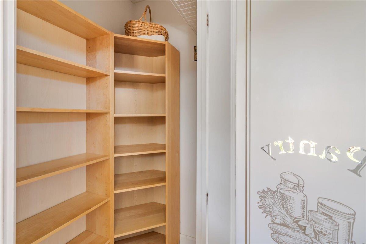 Detail Gallery Image 20 of 58 For 511 Cliff Dr, Aptos,  CA 95003 - 3 Beds | 3 Baths