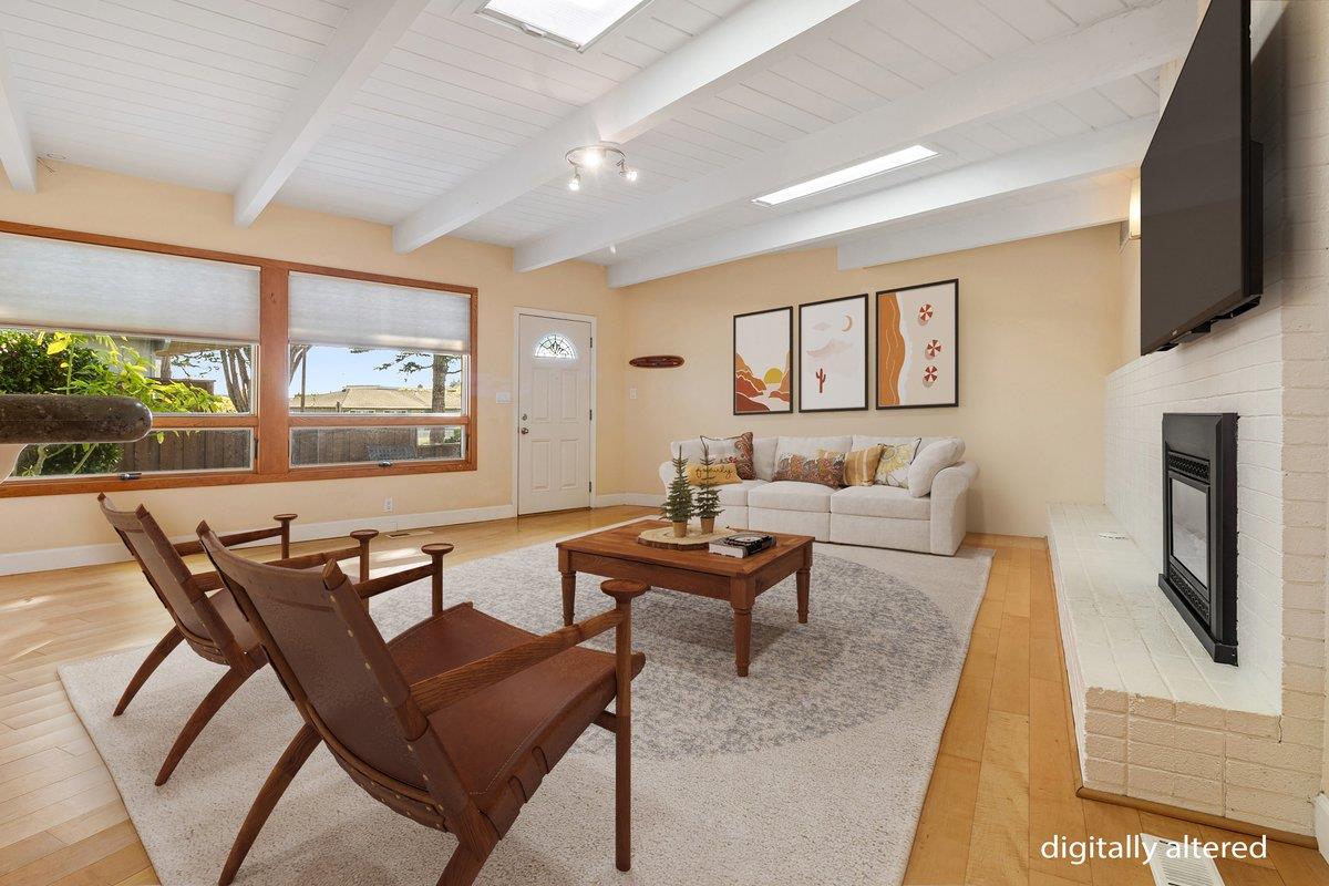 Detail Gallery Image 8 of 58 For 511 Cliff Dr, Aptos,  CA 95003 - 3 Beds | 3 Baths