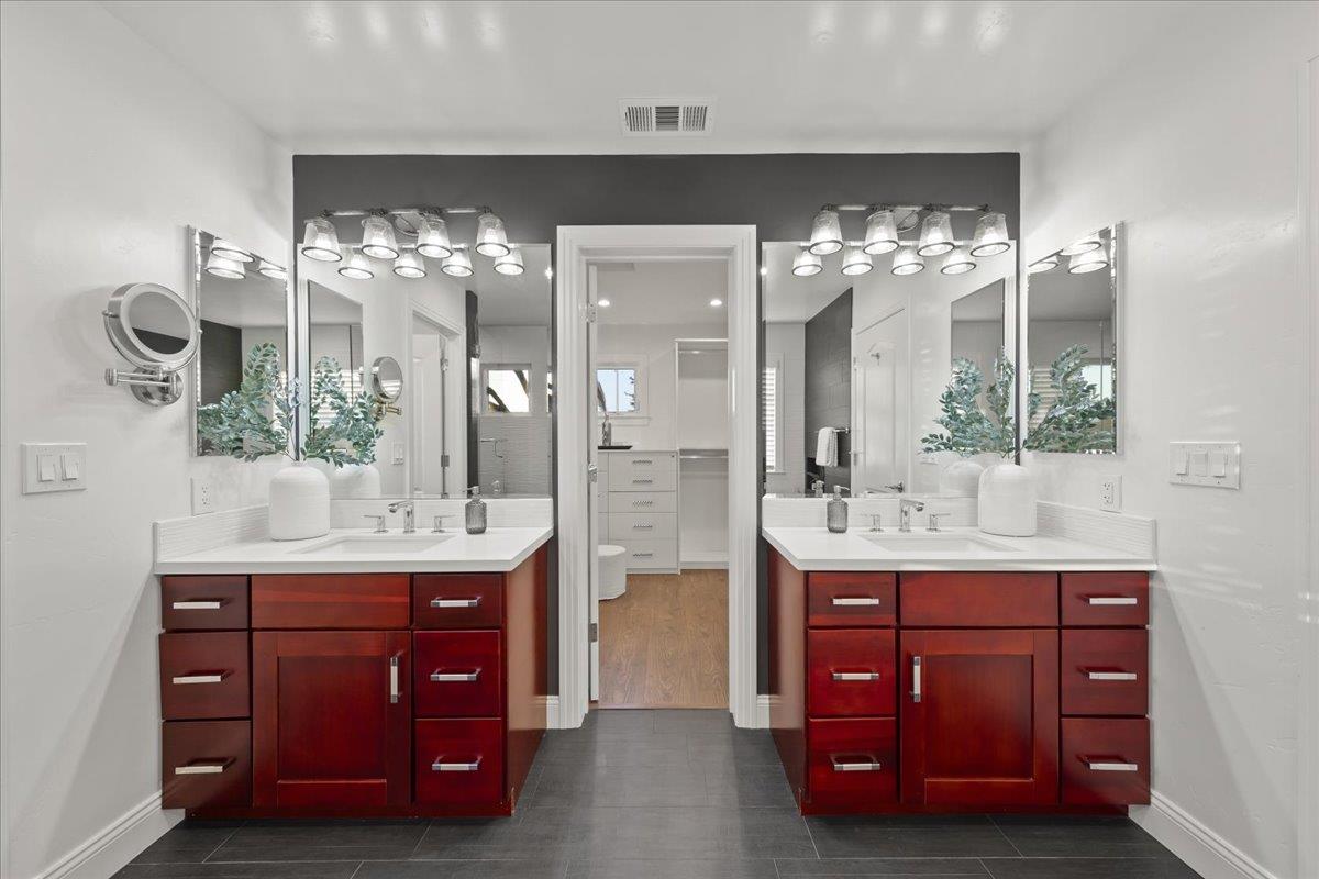 Detail Gallery Image 30 of 53 For 295 Beverly Ct, Campbell,  CA 95008 - 4 Beds | 2/1 Baths