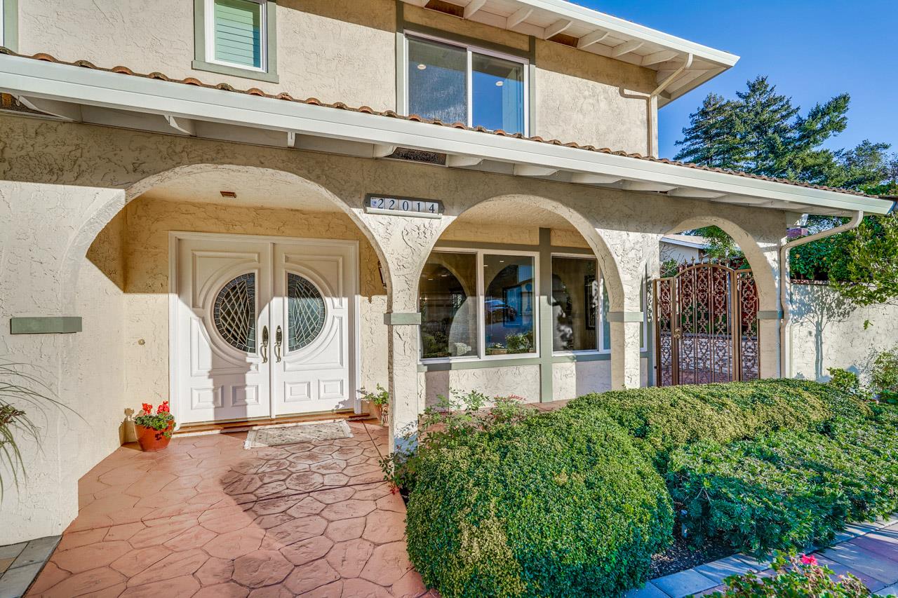 Detail Gallery Image 5 of 68 For 22014 Baxley Ct, Cupertino,  CA 95014 - 4 Beds | 3 Baths