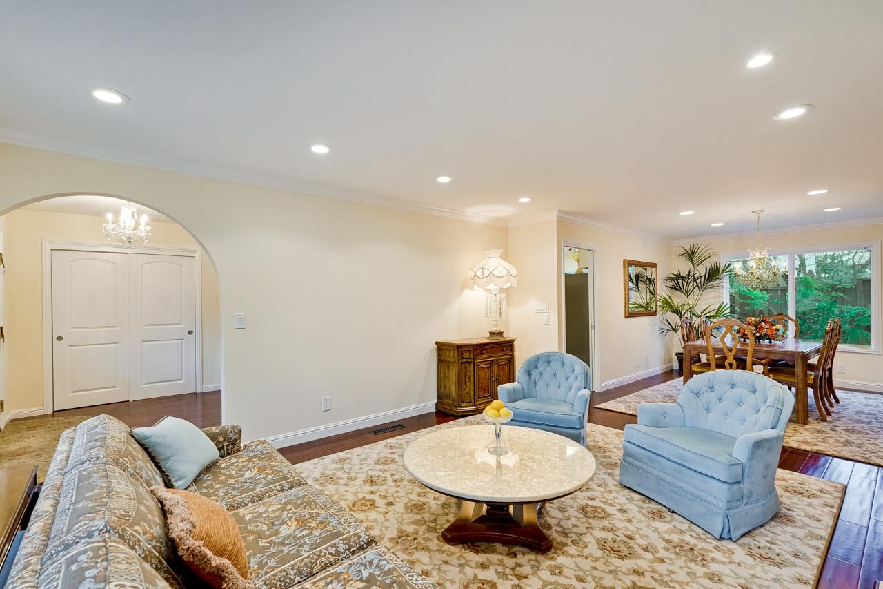 Detail Gallery Image 9 of 68 For 22014 Baxley Ct, Cupertino,  CA 95014 - 4 Beds | 3 Baths