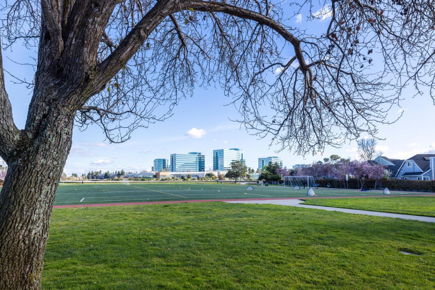 Detail Gallery Image 14 of 19 For 608 Bahama Ln, Foster City,  CA 94404 - 3 Beds | 2/1 Baths