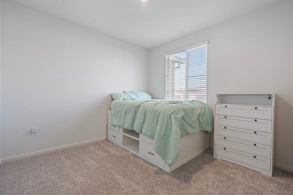 Detail Gallery Image 24 of 39 For 2031 Wildflower Dr, Hollister,  CA 95023 - 4 Beds | 3 Baths