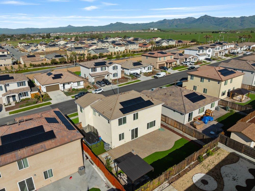 Detail Gallery Image 39 of 39 For 2031 Wildflower Dr, Hollister,  CA 95023 - 4 Beds | 3 Baths