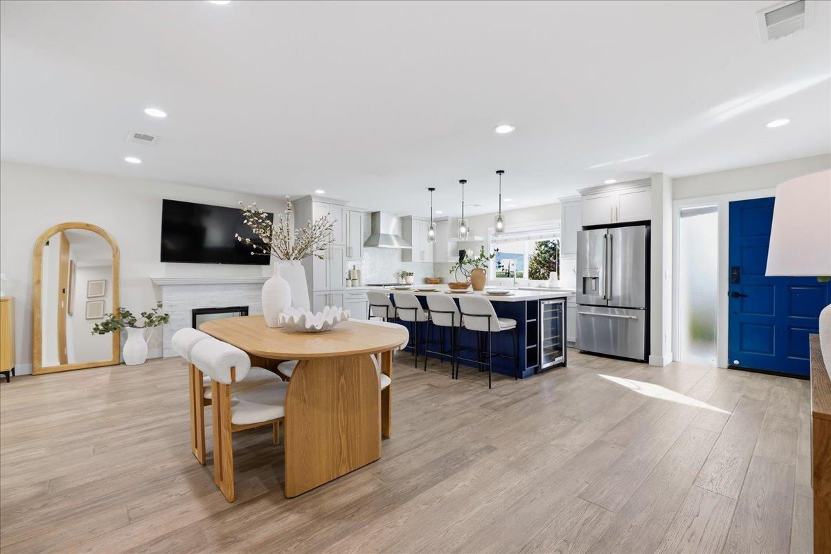 Detail Gallery Image 11 of 59 For 664 San Pedro Ave, Sunnyvale,  CA 94085 - 3 Beds | 2 Baths