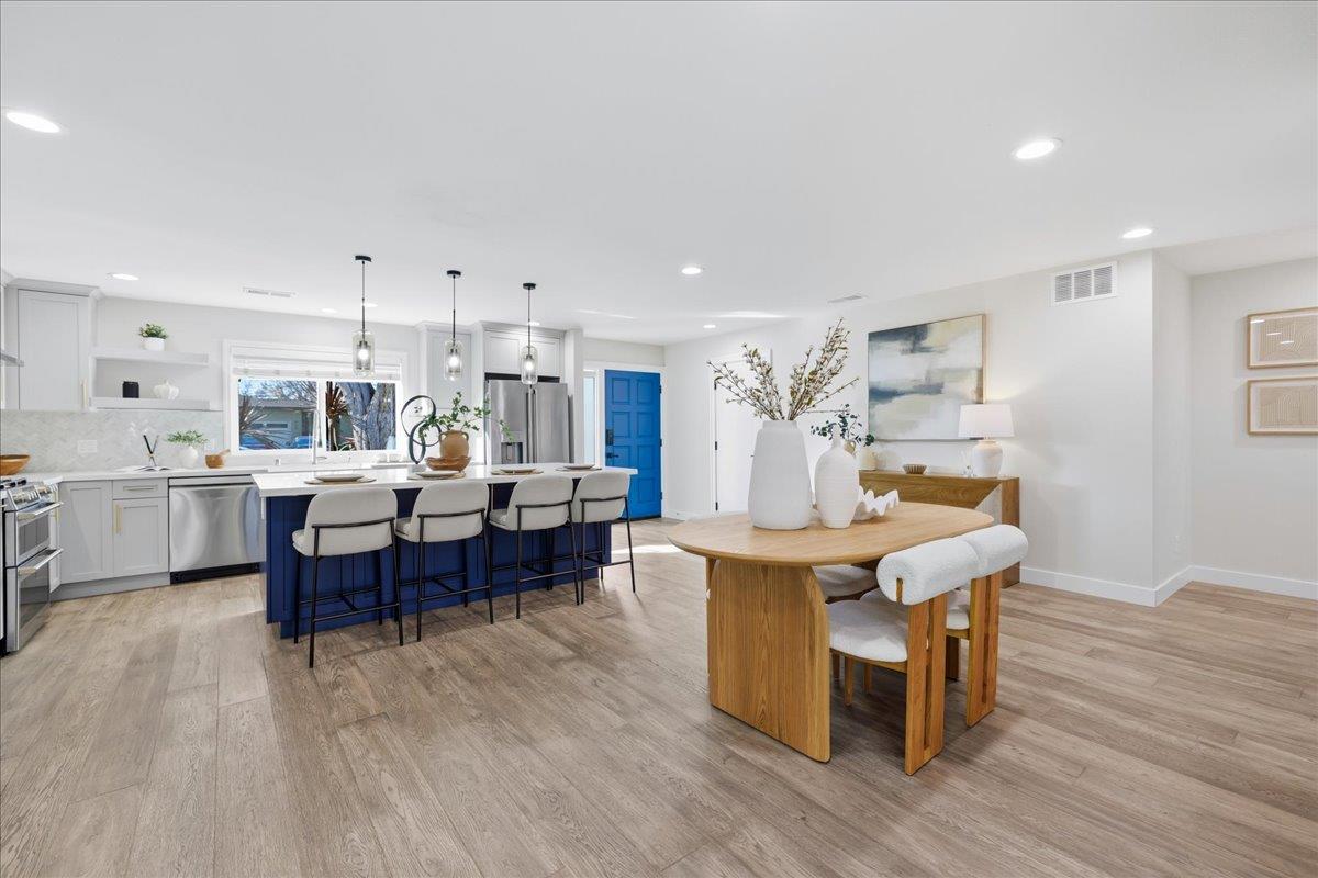 Detail Gallery Image 12 of 59 For 664 San Pedro Ave, Sunnyvale,  CA 94085 - 3 Beds | 2 Baths