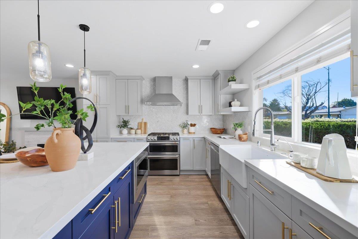 Detail Gallery Image 7 of 59 For 664 San Pedro Ave, Sunnyvale,  CA 94085 - 3 Beds | 2 Baths