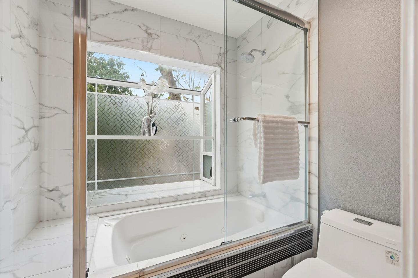 Detail Gallery Image 24 of 49 For 4802 Rio Vista, San Jose,  CA 95129 - 4 Beds | 3 Baths