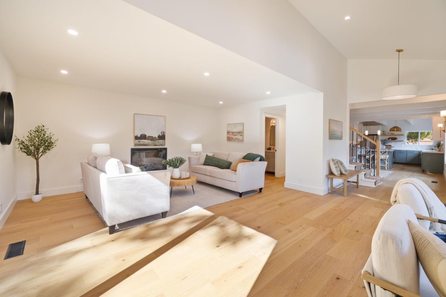 Detail Gallery Image 11 of 53 For 620 Manzanita Ave, Boulder Creek,  CA 95006 - 4 Beds | 3/1 Baths