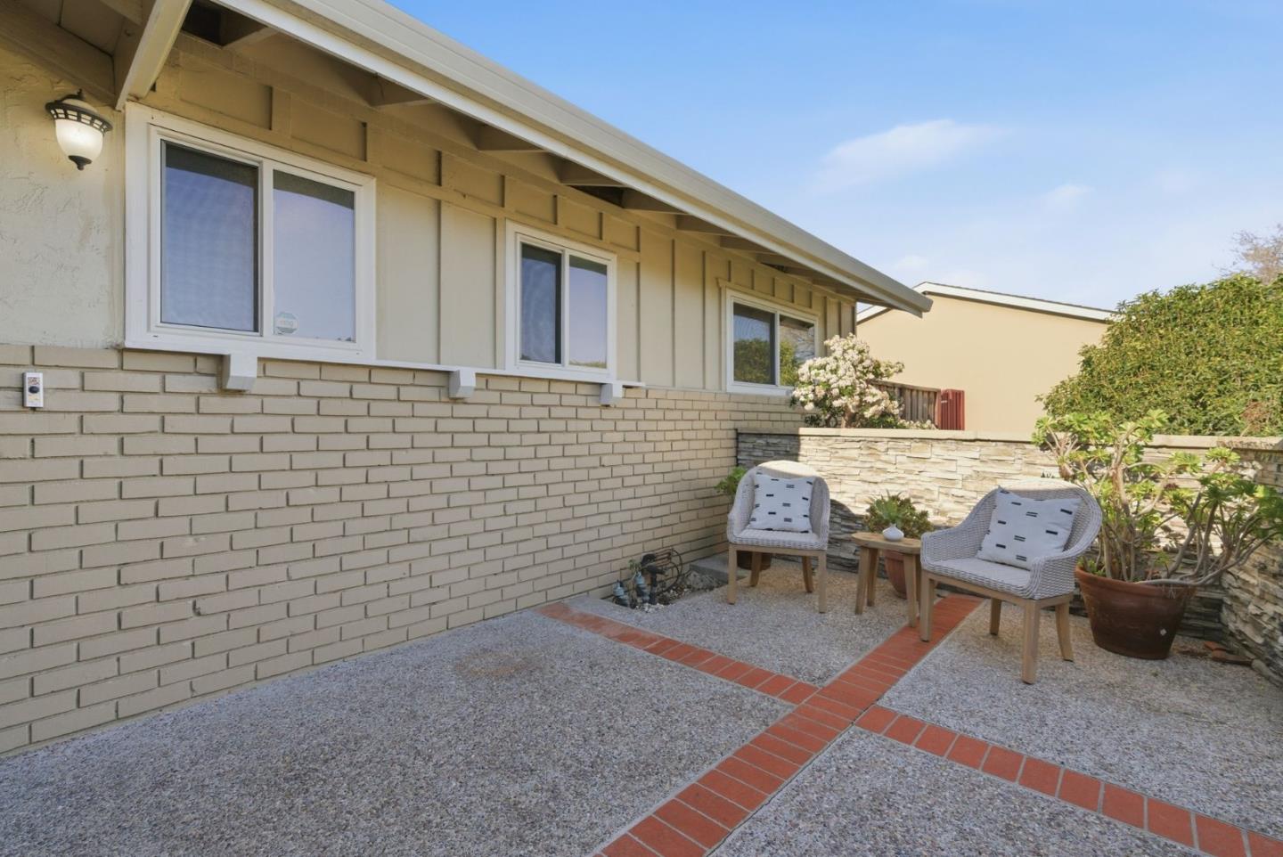 Detail Gallery Image 32 of 70 For 2560 Elliot Ct, Santa Clara,  CA 95051 - 3 Beds | 2 Baths