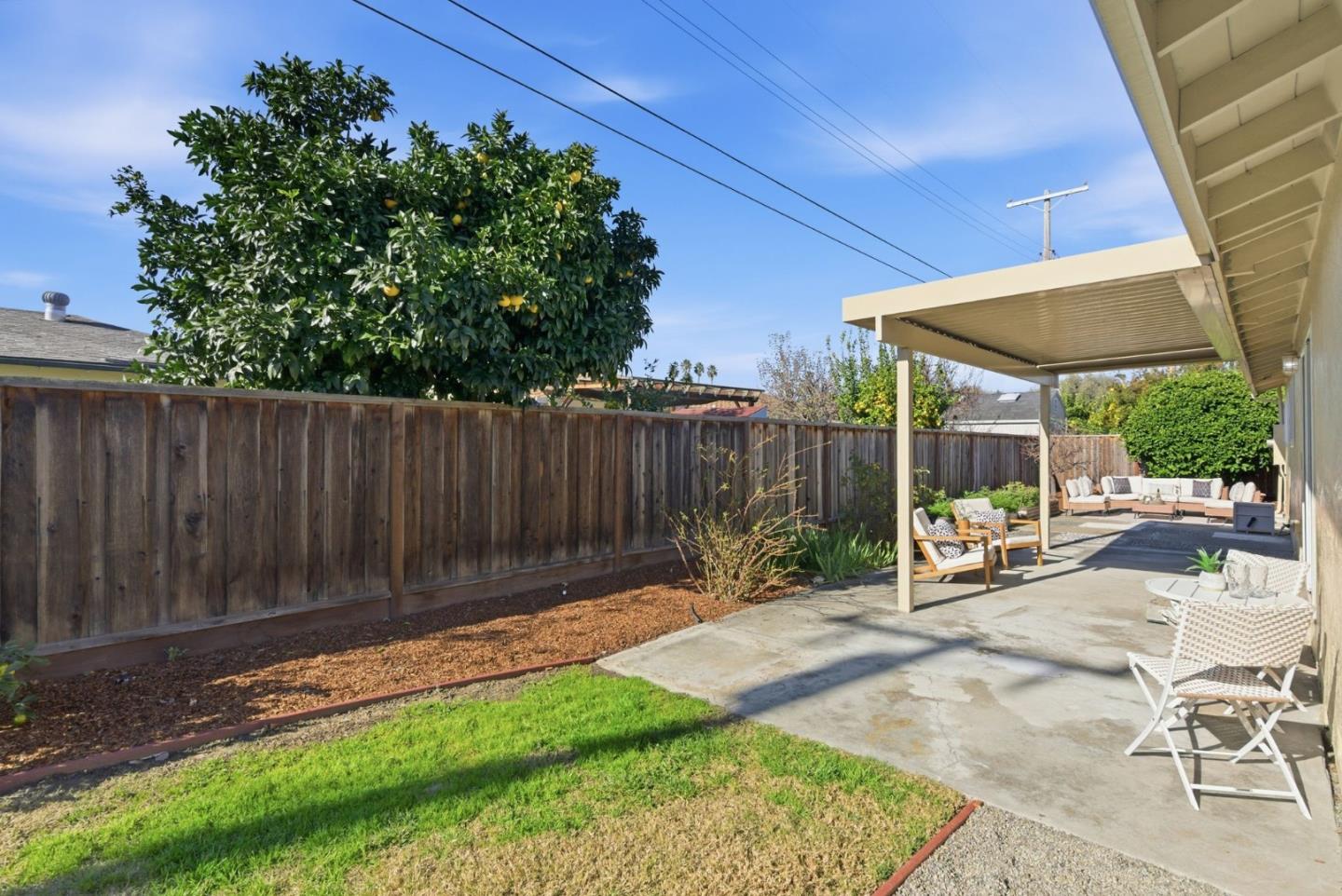 Detail Gallery Image 34 of 70 For 2560 Elliot Ct, Santa Clara,  CA 95051 - 3 Beds | 2 Baths