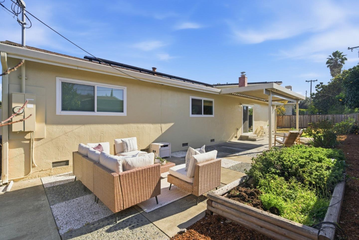 Detail Gallery Image 37 of 70 For 2560 Elliot Ct, Santa Clara,  CA 95051 - 3 Beds | 2 Baths