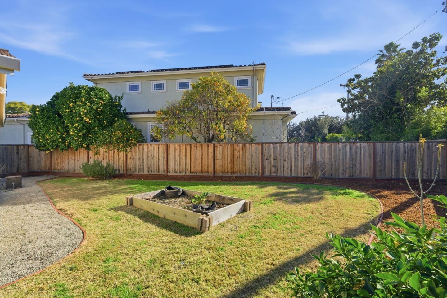 Detail Gallery Image 40 of 70 For 2560 Elliot Ct, Santa Clara,  CA 95051 - 3 Beds | 2 Baths