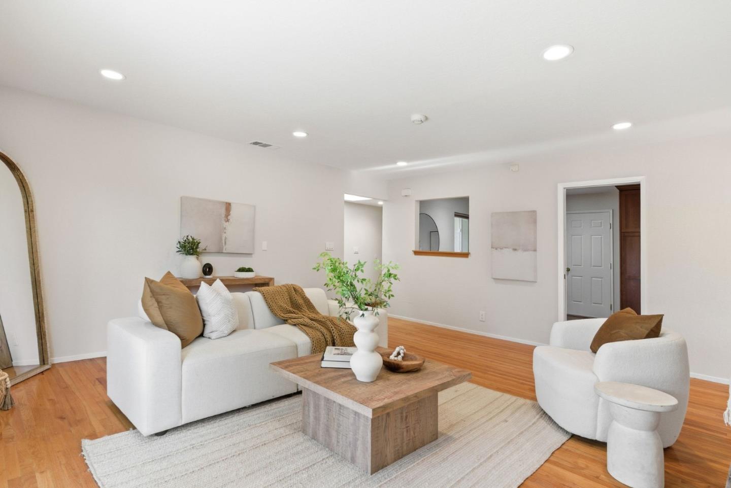 Detail Gallery Image 6 of 70 For 2560 Elliot Ct, Santa Clara,  CA 95051 - 3 Beds | 2 Baths