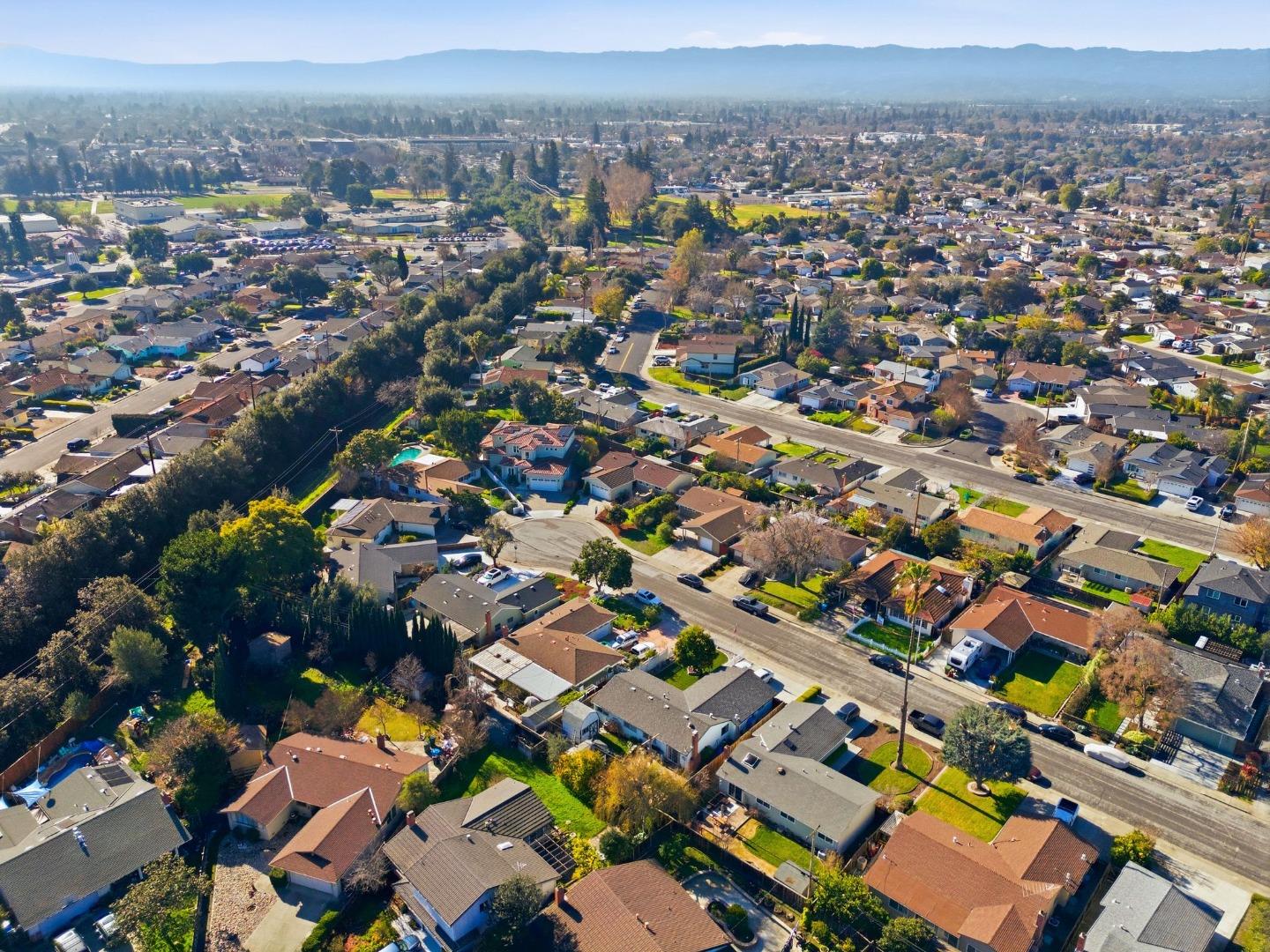 Detail Gallery Image 61 of 70 For 2560 Elliot Ct, Santa Clara,  CA 95051 - 3 Beds | 2 Baths