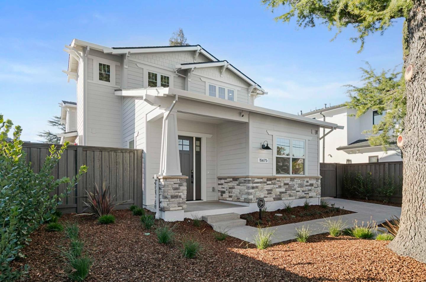 Detail Gallery Image 4 of 38 For 15675 El Gato Ln, Los Gatos,  CA 95032 - 4 Beds | 3 Baths