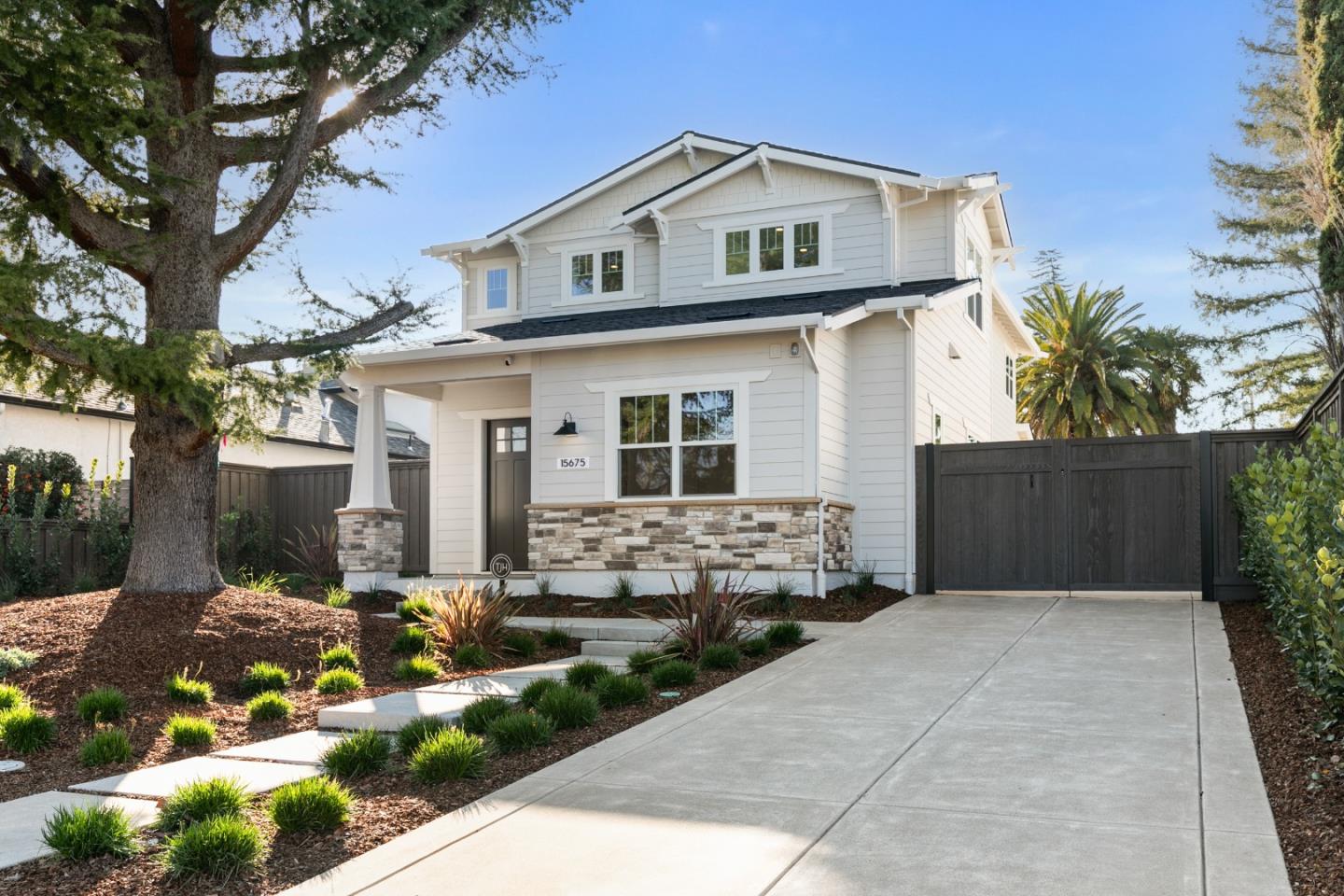 Detail Gallery Image 5 of 38 For 15675 El Gato Ln, Los Gatos,  CA 95032 - 4 Beds | 3 Baths