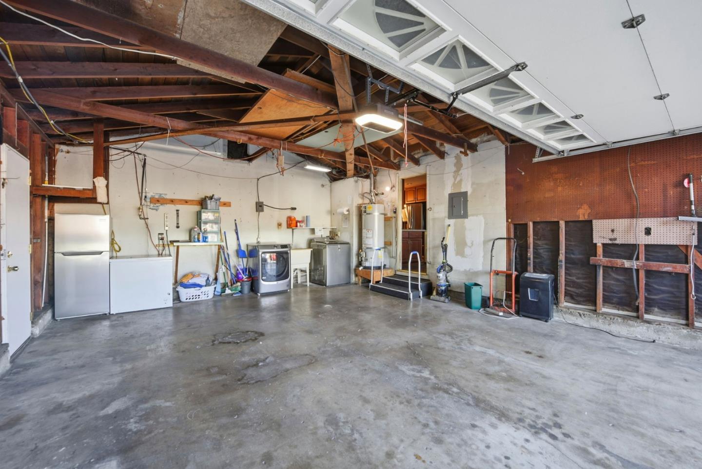 Detail Gallery Image 32 of 38 For 4588 Sloat Rd, Fremont,  CA 94538 - 3 Beds | 2 Baths