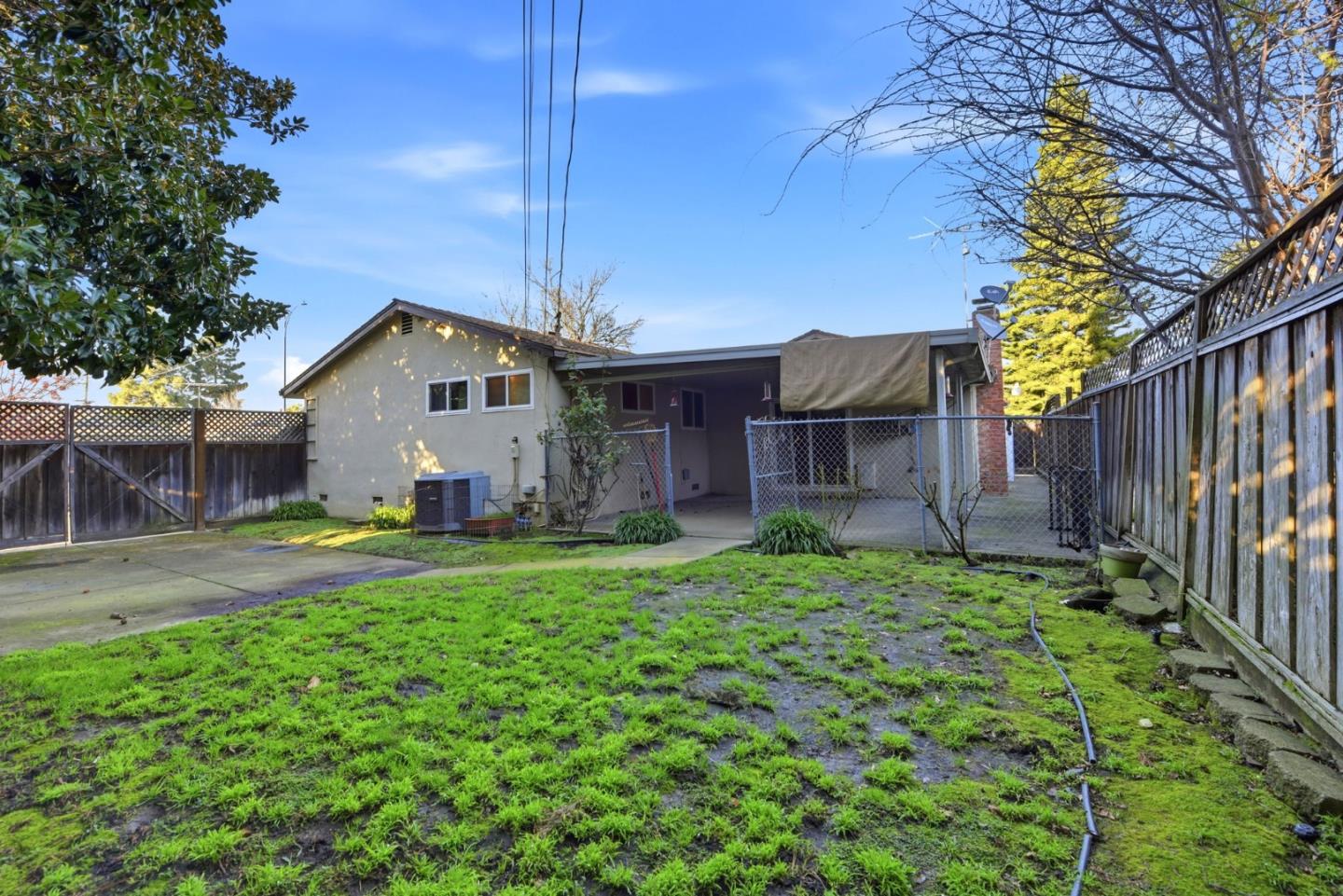 Detail Gallery Image 35 of 38 For 4588 Sloat Rd, Fremont,  CA 94538 - 3 Beds | 2 Baths