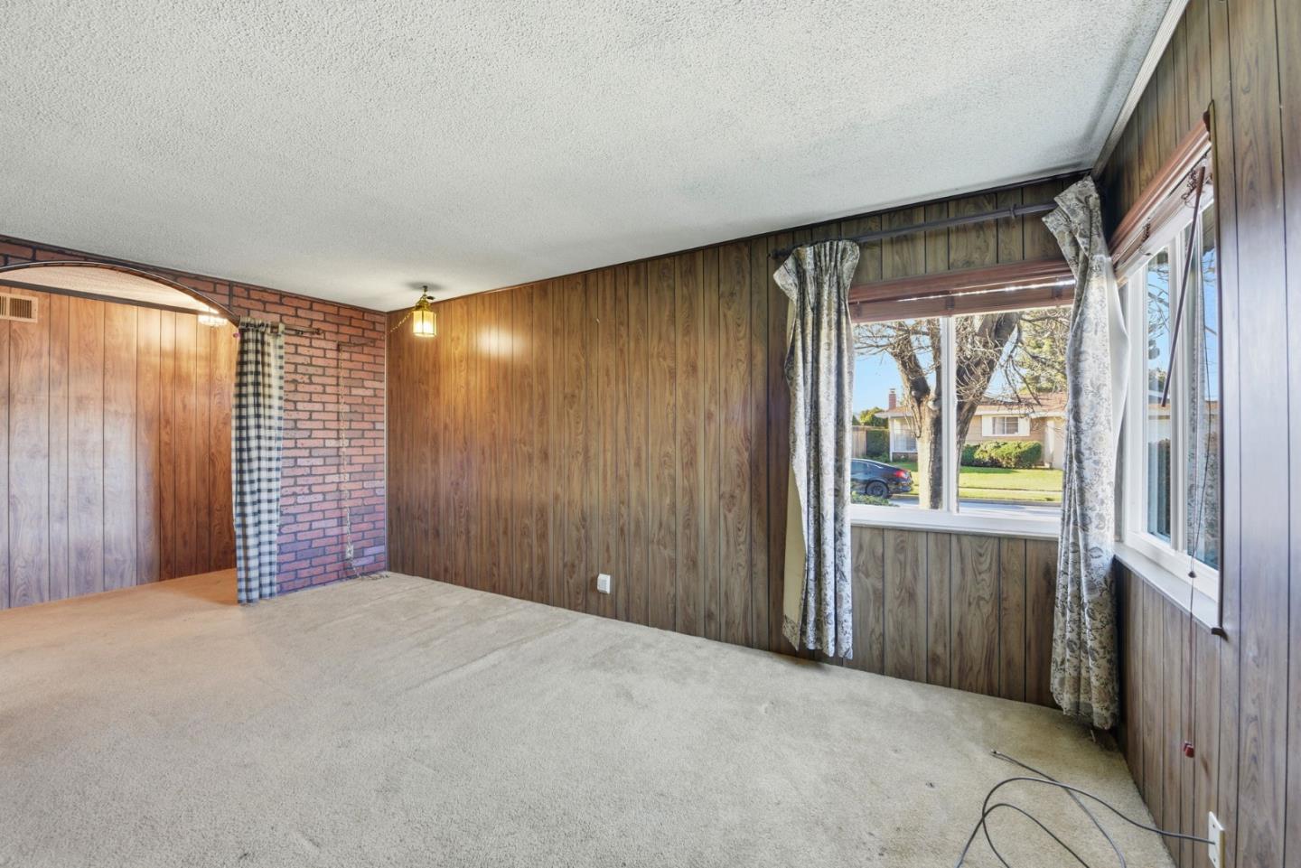 Detail Gallery Image 8 of 38 For 4588 Sloat Rd, Fremont,  CA 94538 - 3 Beds | 2 Baths