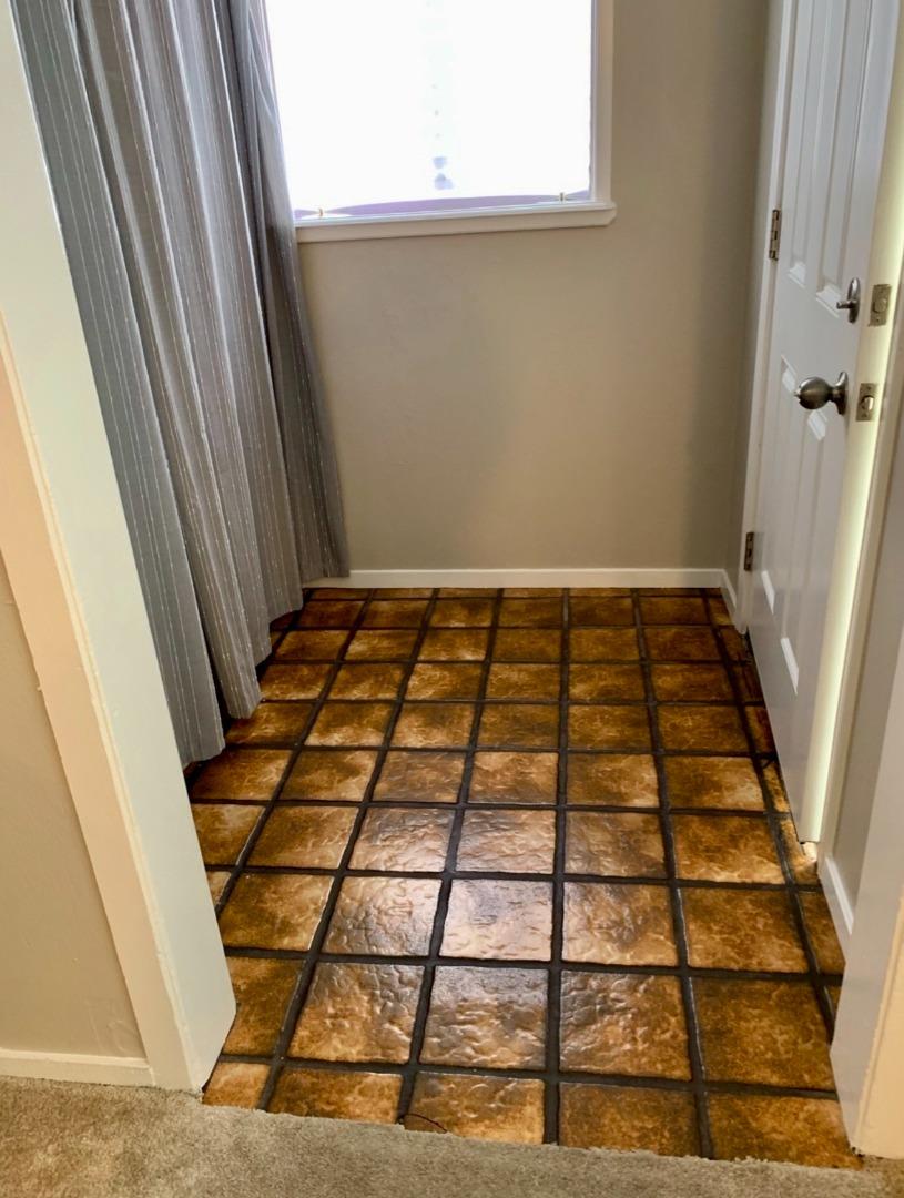 Detail Gallery Image 5 of 12 For 520 Amador Ave, Seaside,  CA 93955 - 2 Beds | 1 Baths