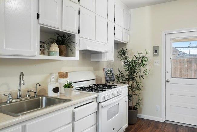 Detail Gallery Image 19 of 23 For 36347 Magellan Dr, Fremont,  CA 94536 - 5 Beds | 2 Baths