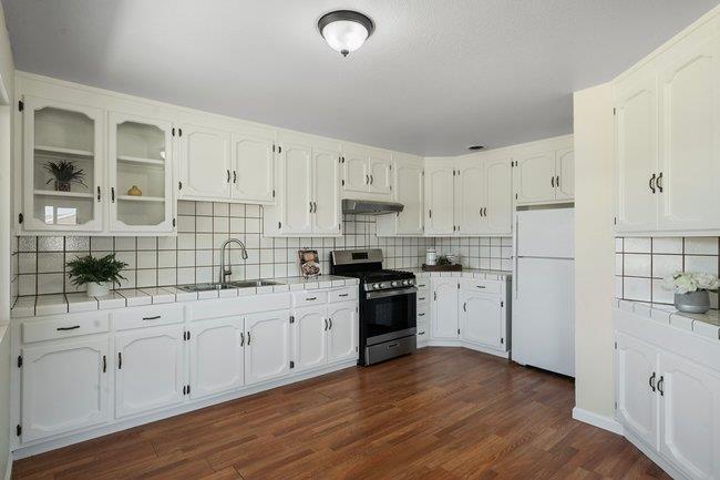 Detail Gallery Image 6 of 23 For 36347 Magellan Dr, Fremont,  CA 94536 - 5 Beds | 2 Baths